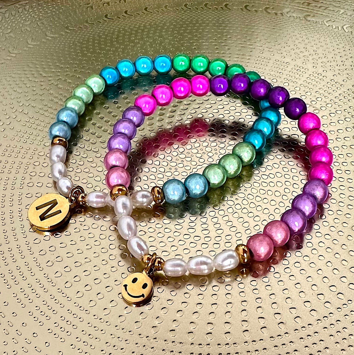 Armband "BLOOMWAVE" mit 3D Effekt (in vielen Farben & mit Wunschanhänger in Gold oder Silber))