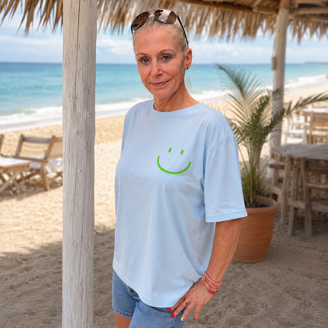 Shirt "IBUPROFEN" (HELLBLAU)