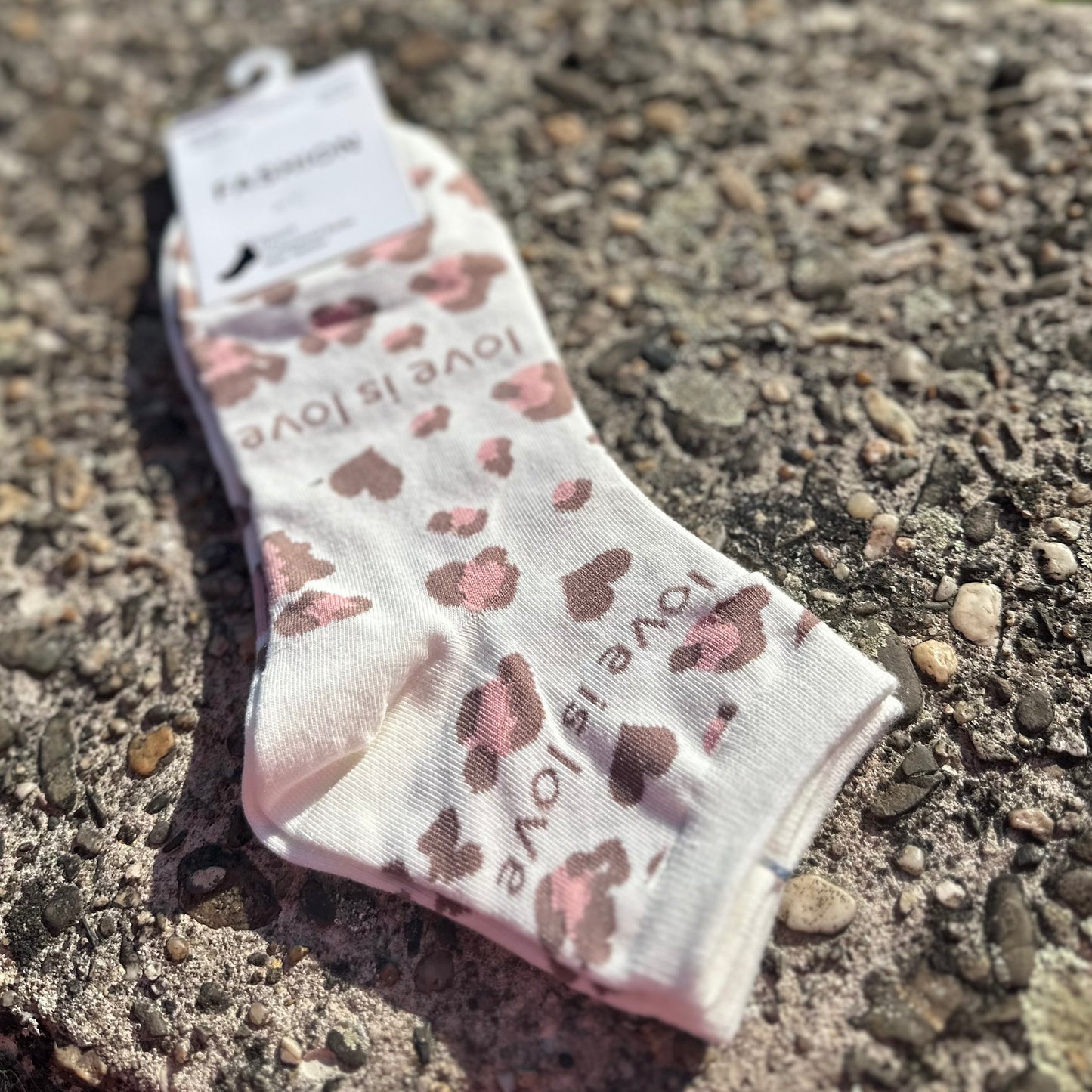 Socken "Love is Love" (Leo-Optik)