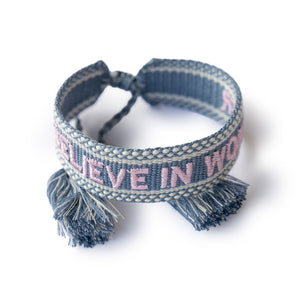 Statementarmband aus Baumwolle (BELIEVE IN WONDER)