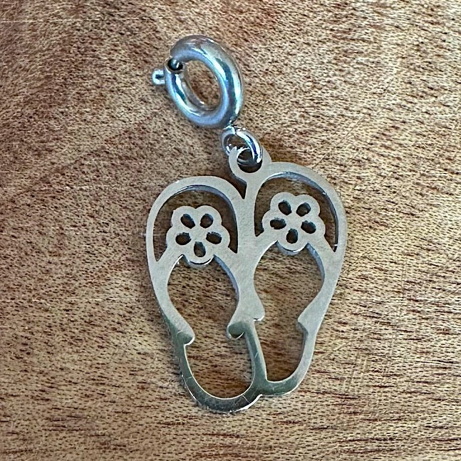 Charm "FlipFlops" (in Gold oder Silber)