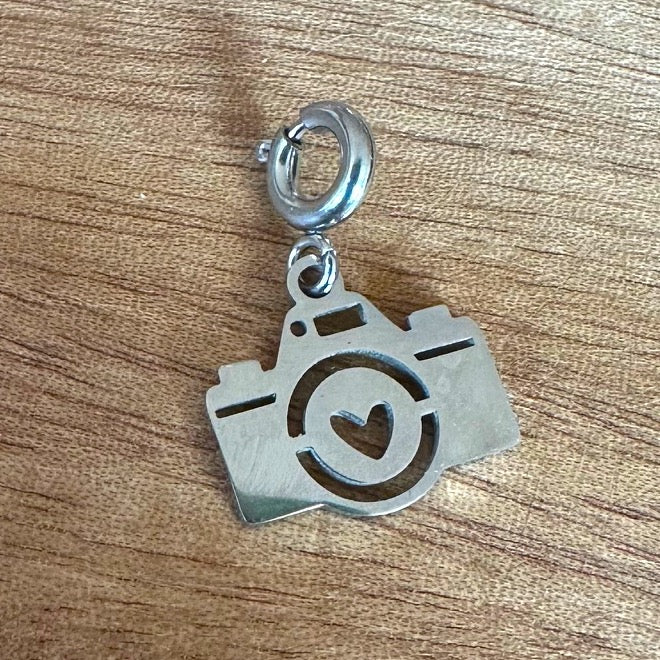 Charm "Kamera" (in Gold oder Silber)