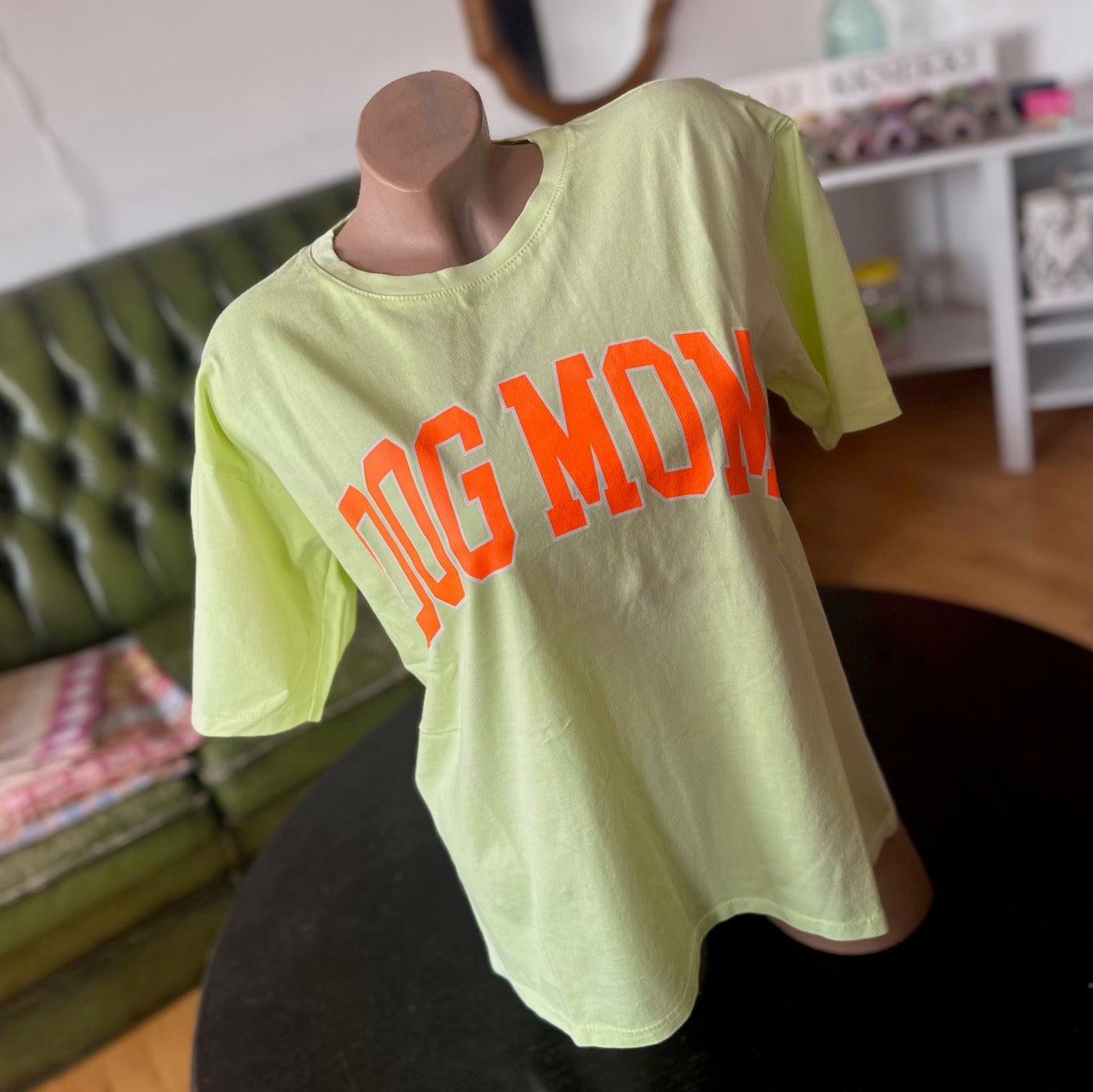 Shirt "DOG MOM" (LIME/GELB)