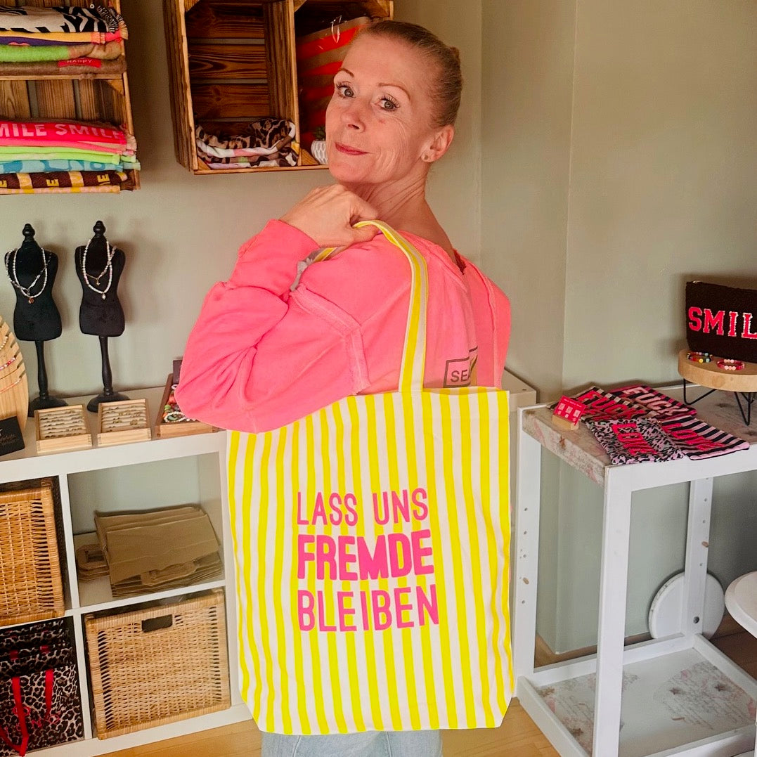 Statementtasche "FREMDE" Neongelb-gestreift mit NEON-Print