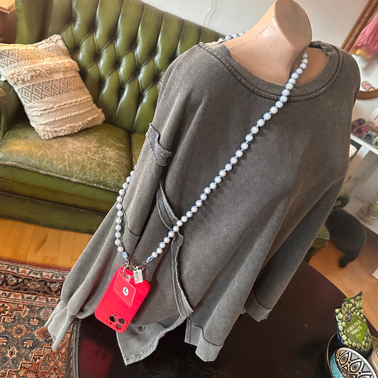 Handykette aus reflektierenden 3D Perlen (hellblau)