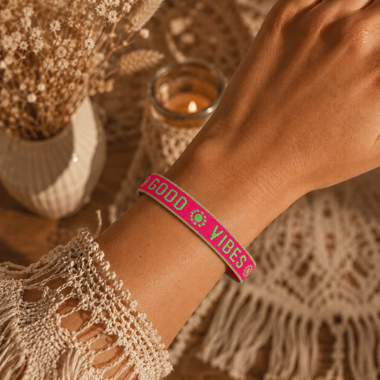 Boho Armband in Neonfarben, Festival Ibiza armband, Boho Freundschaftsarmband, Good Vibes
