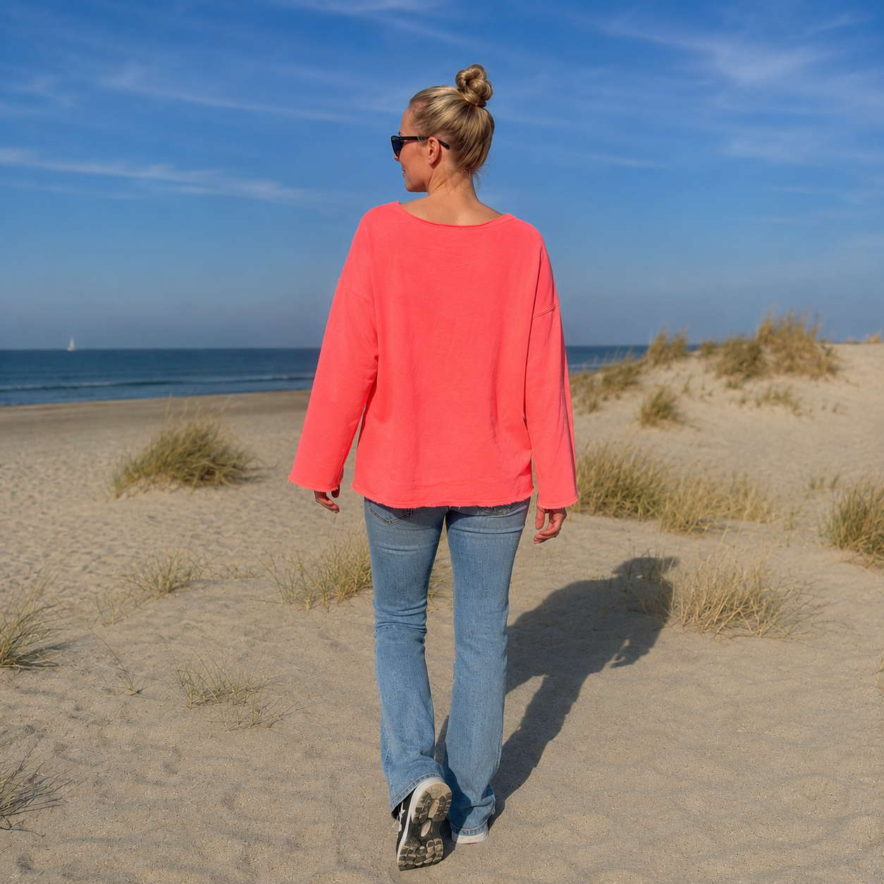 Leichter Sweater "ICONIC CLUB" (NEON-KORALLE, OneSize)
