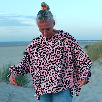 Sweater "LEO" in Rosa (oversize geschnitten)
