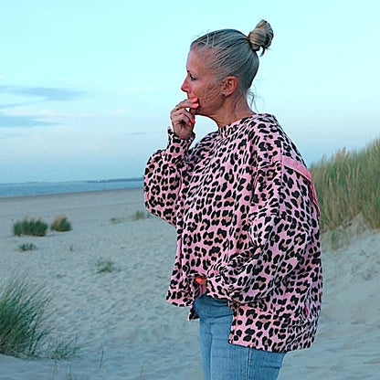 Sweater "LEO" in Rosa (oversize geschnitten)