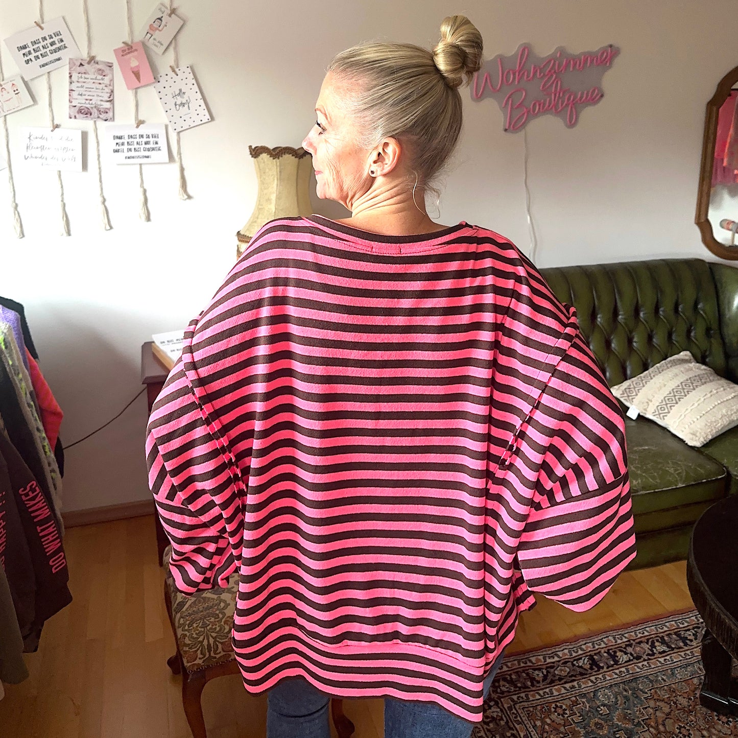 Sweater "LOVE" pink-schwarz (oversize geschnitten)