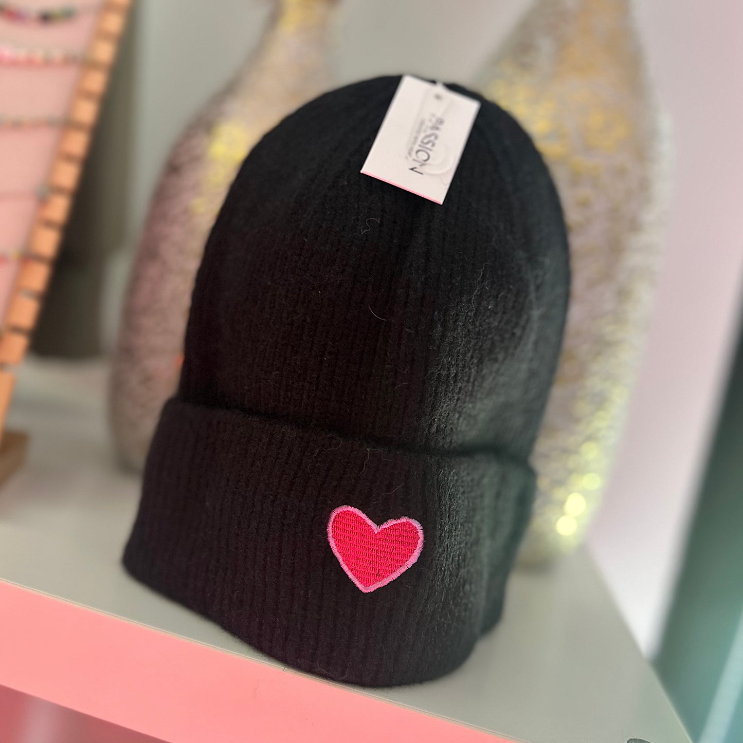 Mütze "HEART" in schwarz