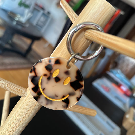 Statement Key Pop "Smiley" in Leo-Optik