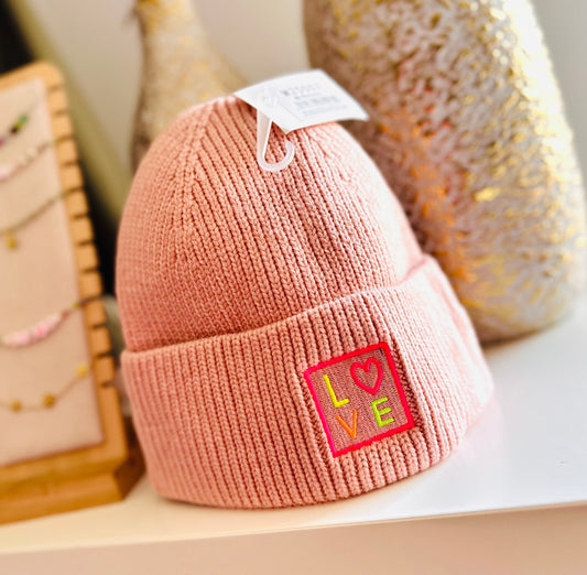 Mütze "LOVE" in rosa