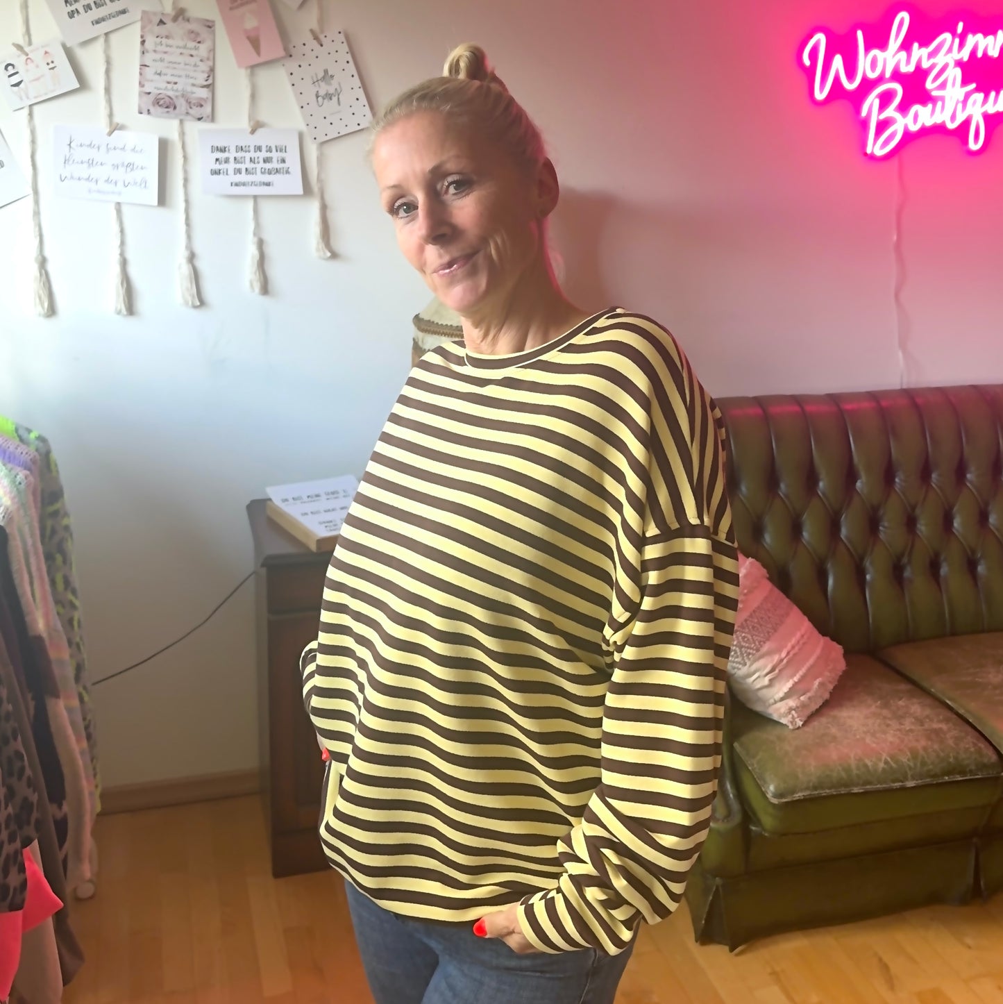 Sweater "STRIPE" in braun-gelb