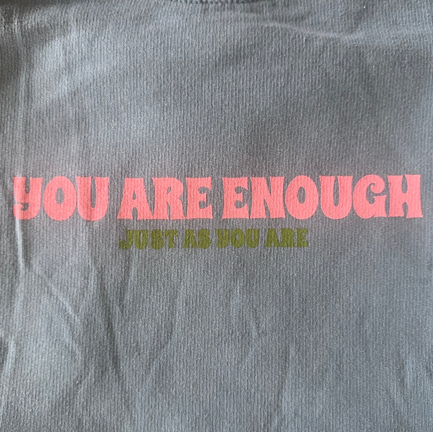 Sweater "YOUareENOUGH" in blau