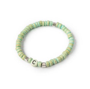 Kokosperlenarmband "kokos" personalisiert (8 Perlenfarben+24 Buchstabenvarianten zur Auswahl)