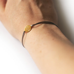 Armband mit Wunschgravur "luca" (Herz in Gold oder Silber, viele Bandfarben zur Auswahl)