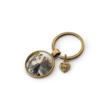 Laden Sie das Bild in den Galerie-Viewer, Schlüsselanhänger &quot;luna&quot; (Anhänger cat/dog in Bronze oder Silber)
