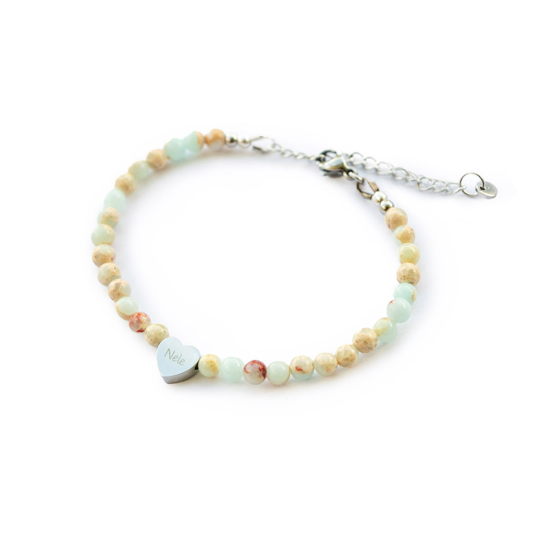 Steinperlenarmband mit Wunschgravur 